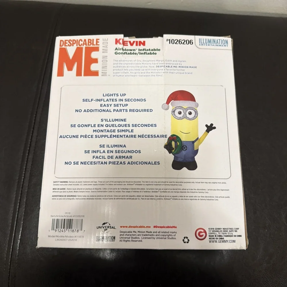 Despicable Me Minion Christmas Inflatable 3.5FT Santa Hat Wreath Yard Decor